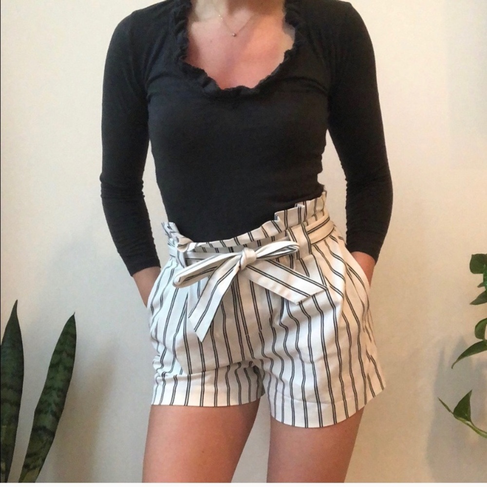 Zara black & white pinstripe paper bag shorts